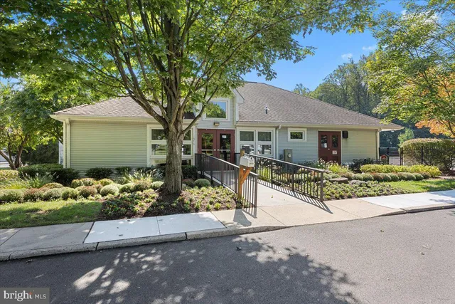 $2,800 | 8708 Spruce Mill Drive, Unit 632, Yardley, PA 19067