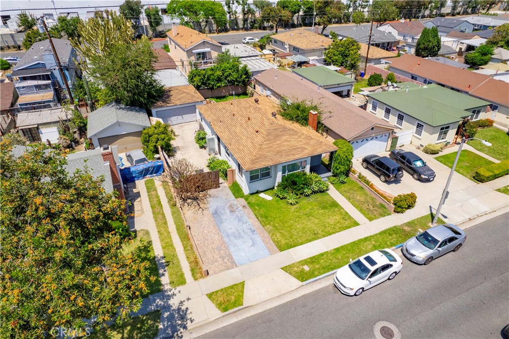 2725 East Tyler Street Carson, CA 90810 - Photo 28 of 30 an aerial view of residential houses with outdoor space
