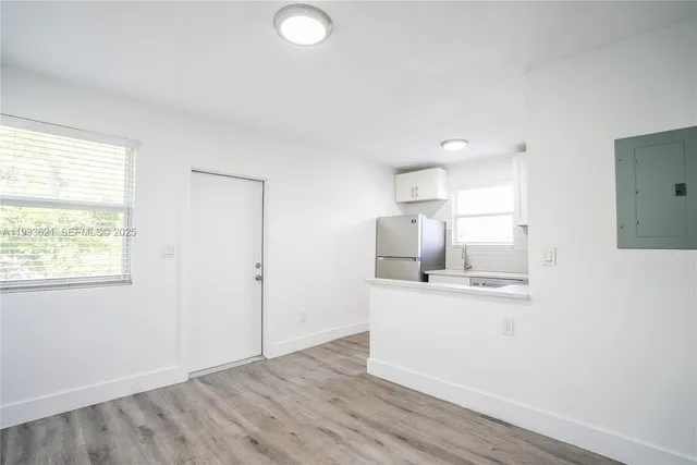 $1,700 | 1950 Northwest 2nd Court, Unit 7, Miami, FL 33136