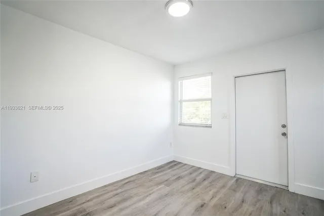 $1,700 | 1950 Northwest 2nd Court, Unit 7, Miami, FL 33136