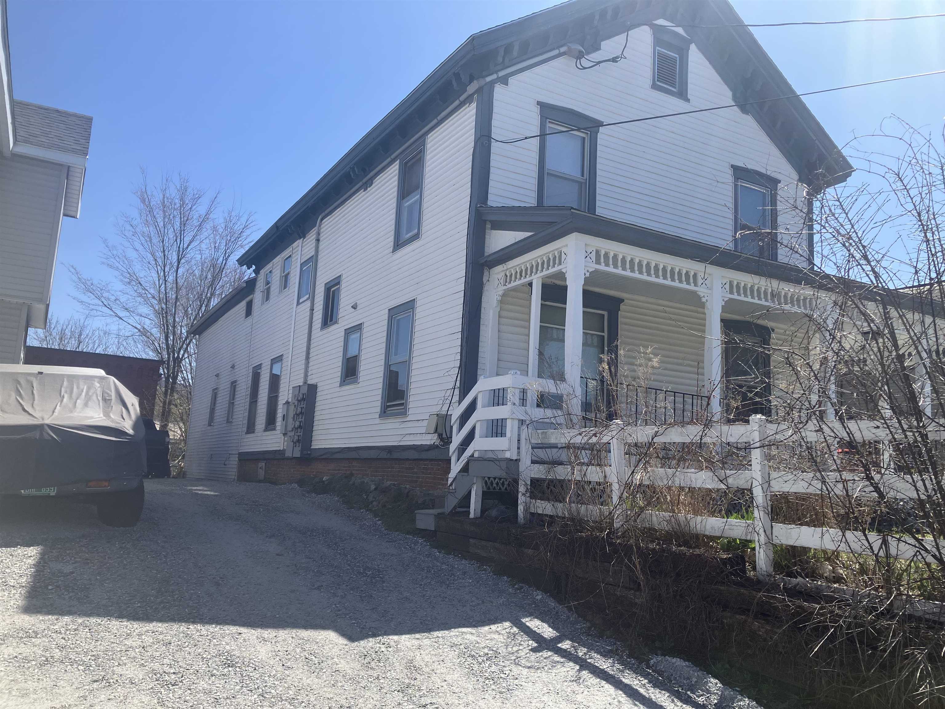 38 Cottage Street Rutland, VT 05701 - Photo 2 of 24