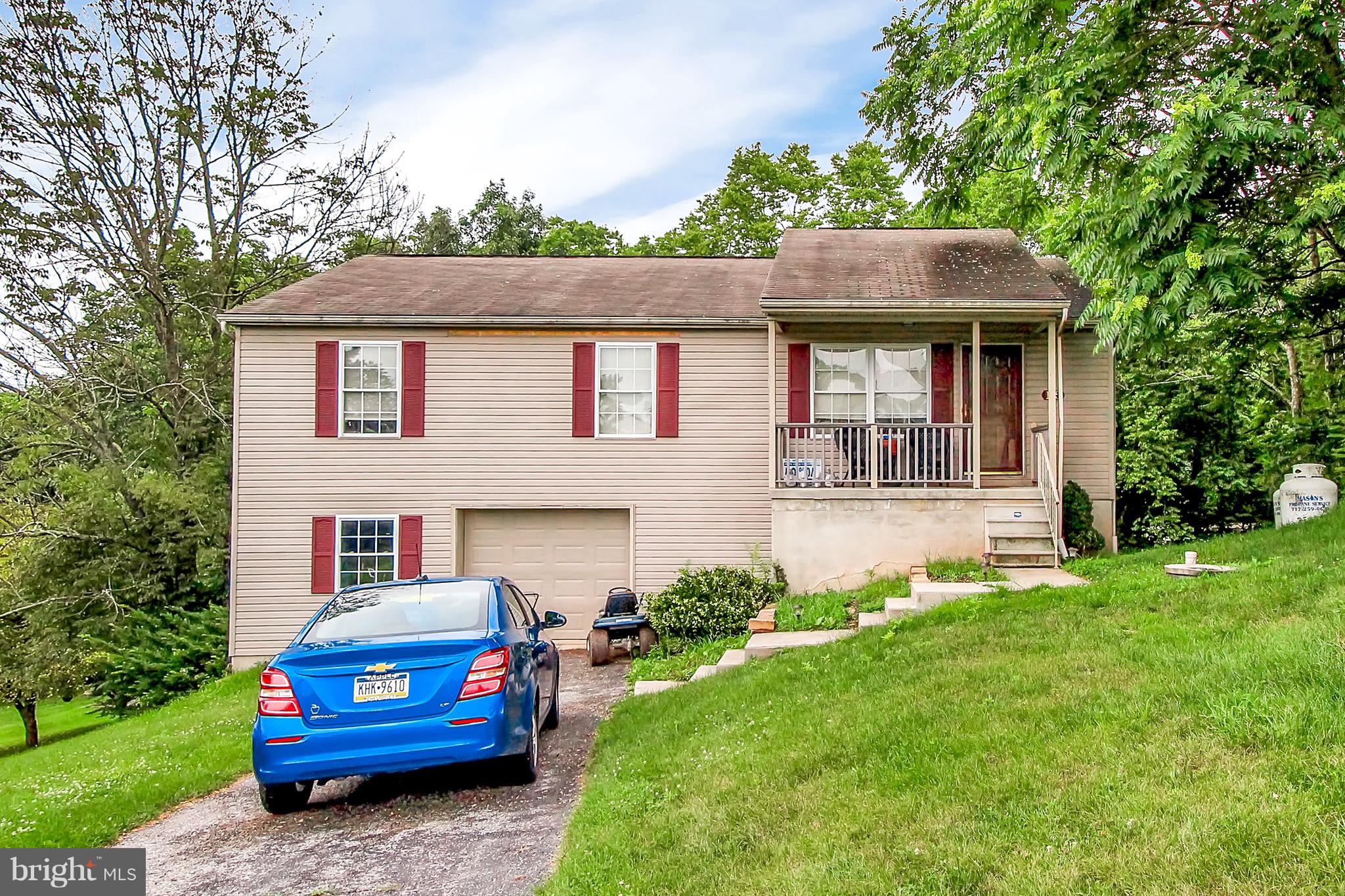 175 Griffith Lane Manchester, PA 17345 - Photo 1 of 1 Gallery Image 1