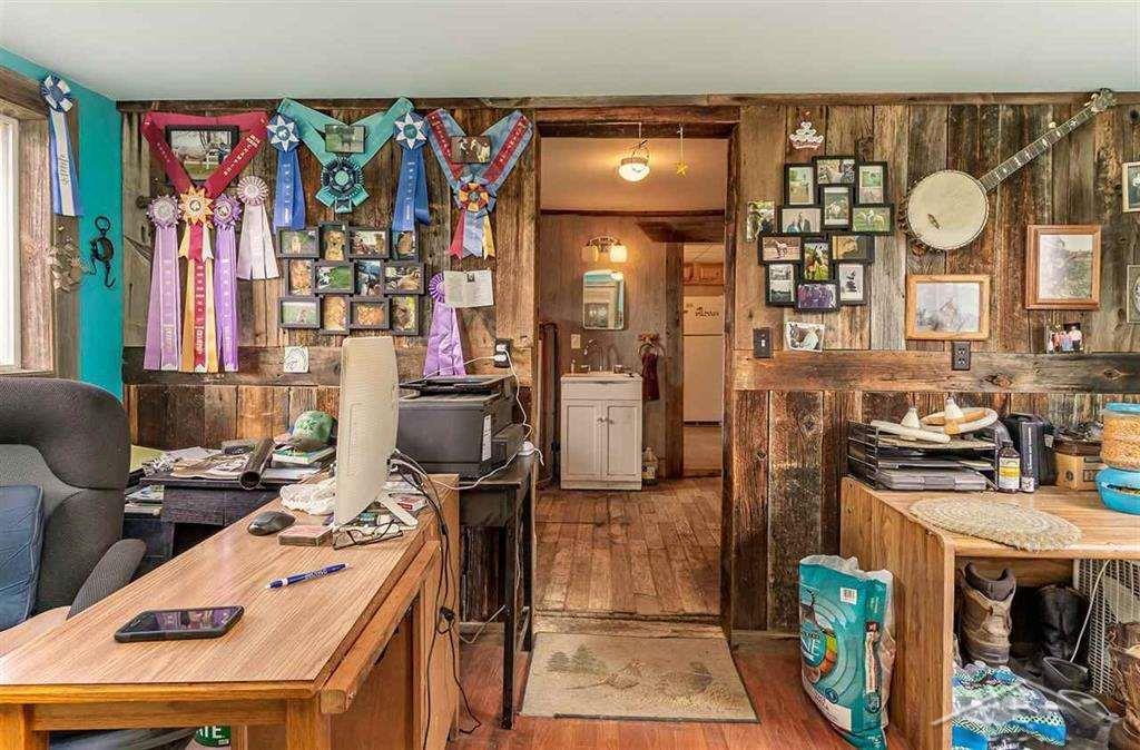 1232 South 8 Mile Road Midland, MI 48640 - Photo 15 of 32