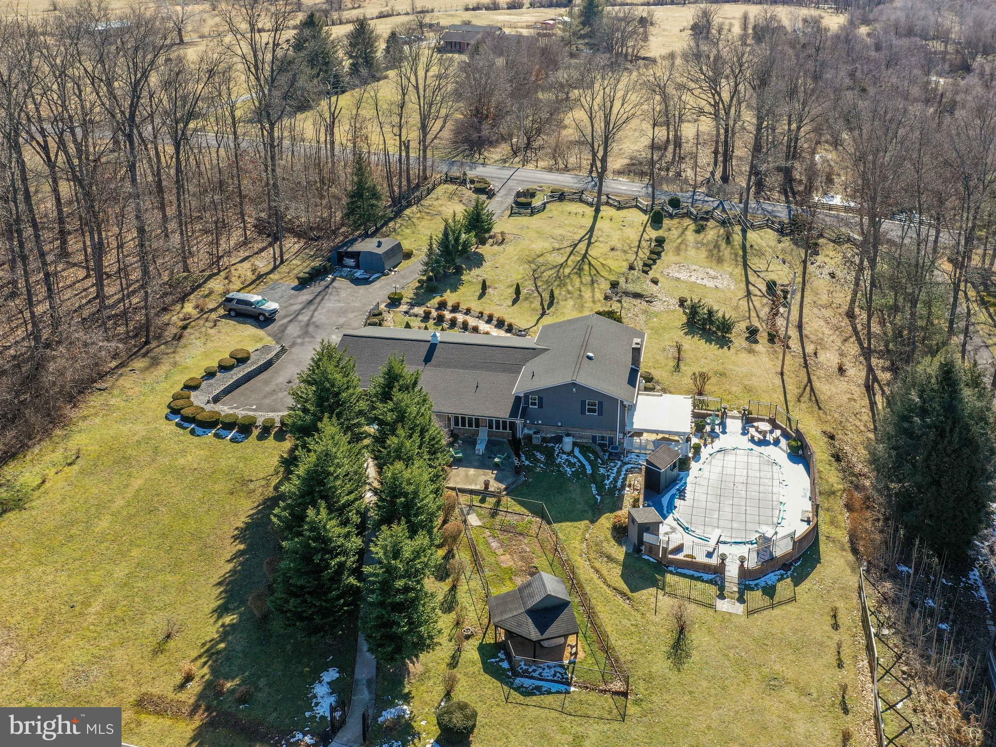 1226 Russell Road Berryville, VA 22611 - Photo 13 of 57 Gallery Image 13