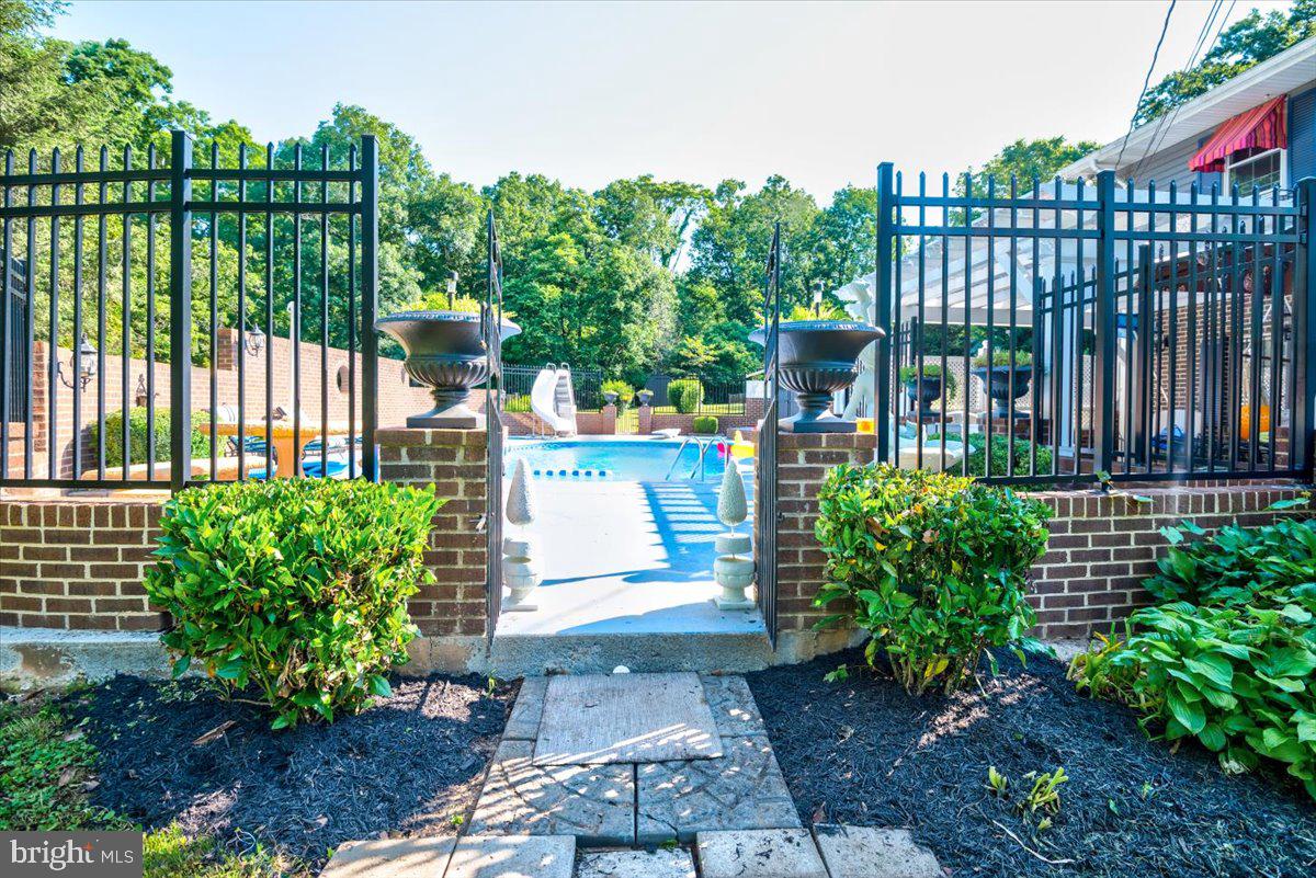 1226 Russell Road Berryville, VA 22611 - Photo 2 of 57 Gallery Image 2