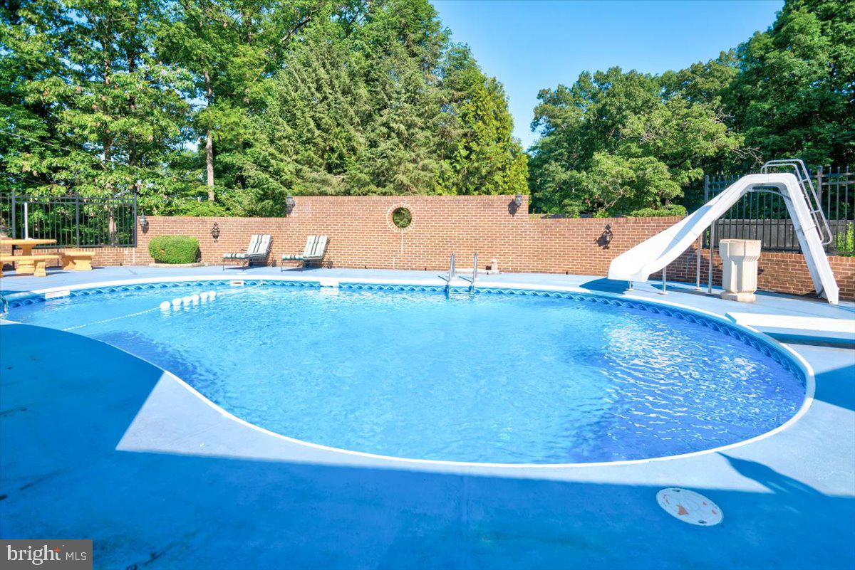 1226 Russell Road Berryville, VA 22611 - Photo 4 of 57 Gallery Image 4