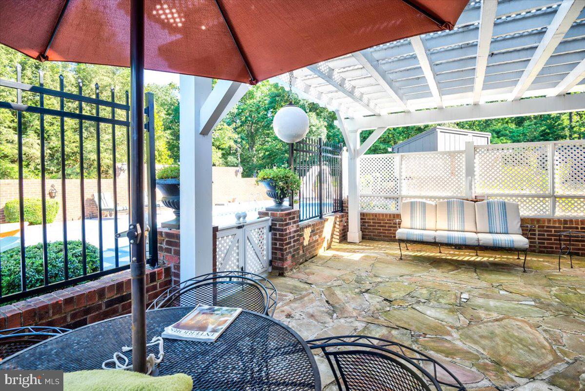 1226 Russell Road Berryville, VA 22611 - Photo 6 of 57 Gallery Image 6
