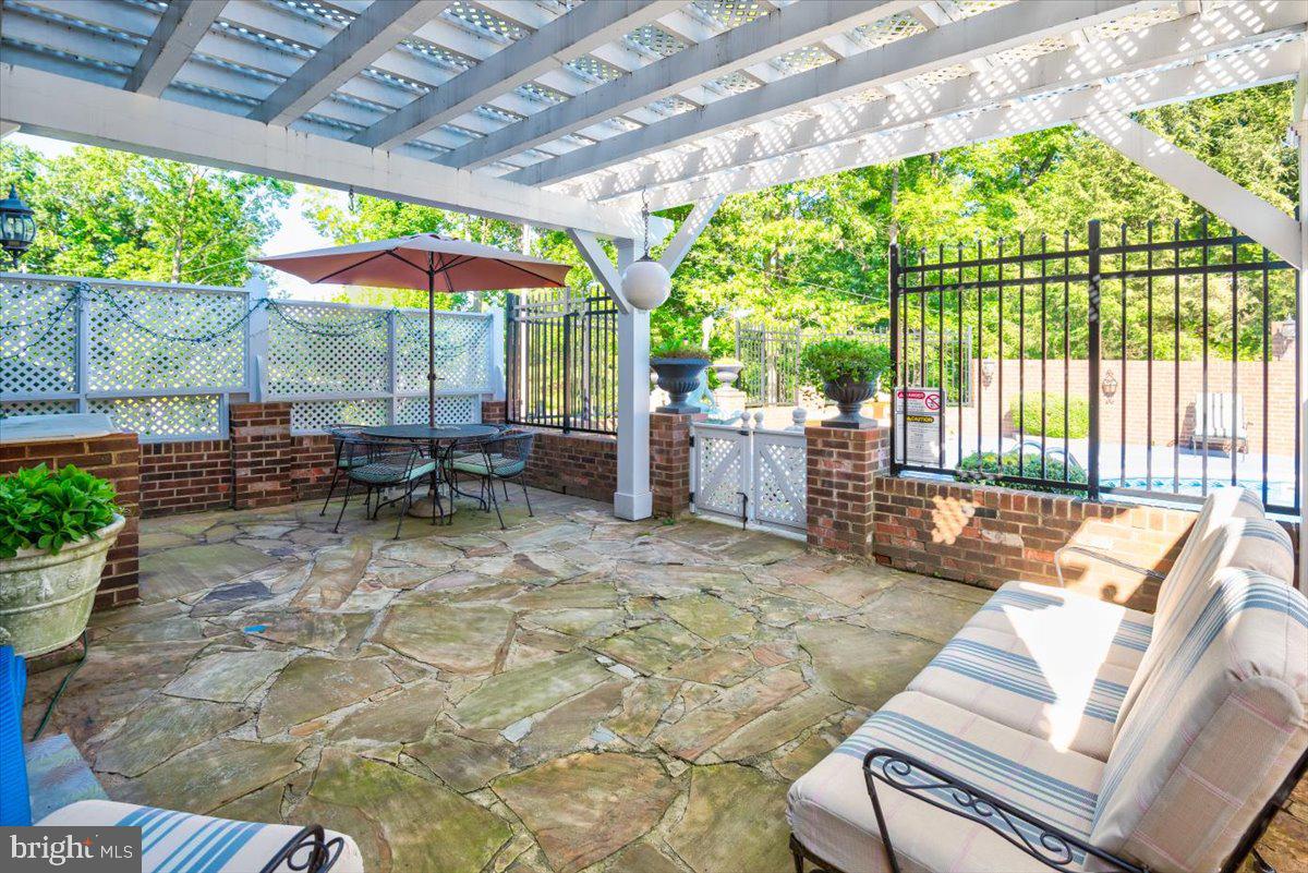 1226 Russell Road Berryville, VA 22611 - Photo 7 of 57 Gallery Image 7