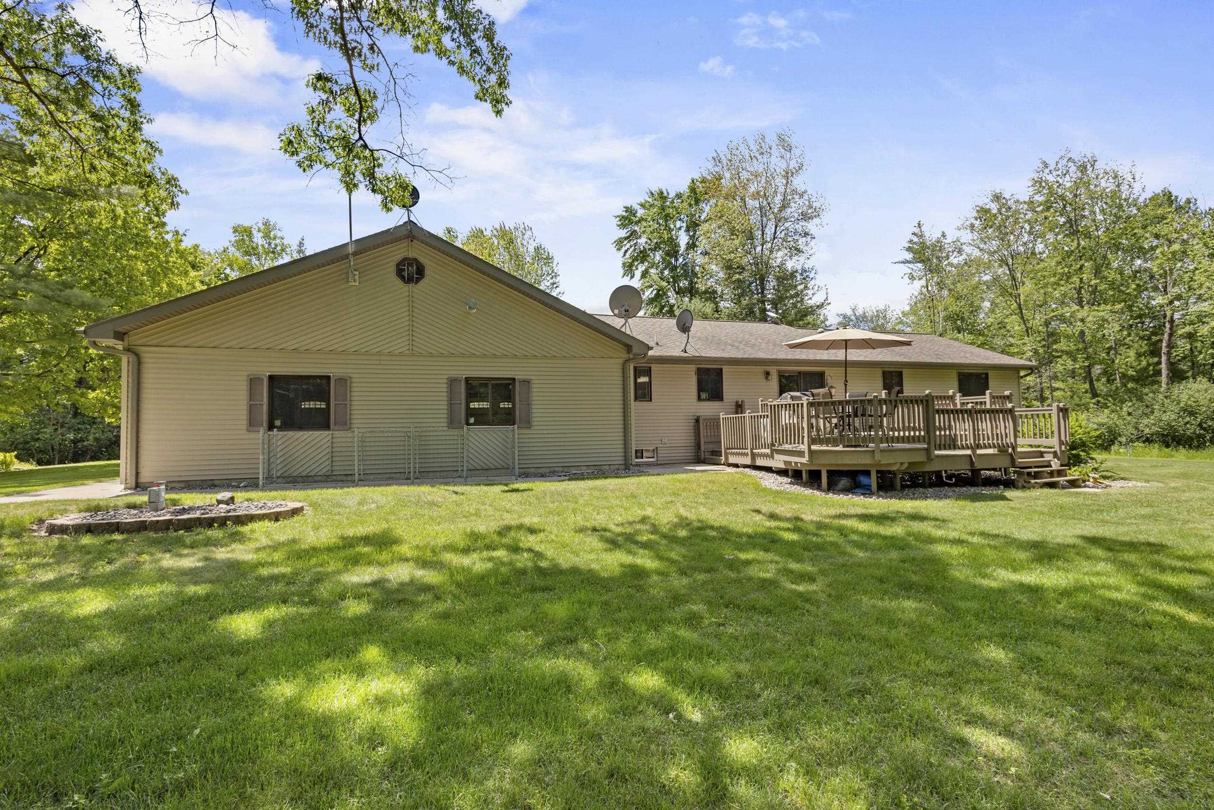 W2384 Sequin Road Marinette, WI 54143 - Photo 57 of 84