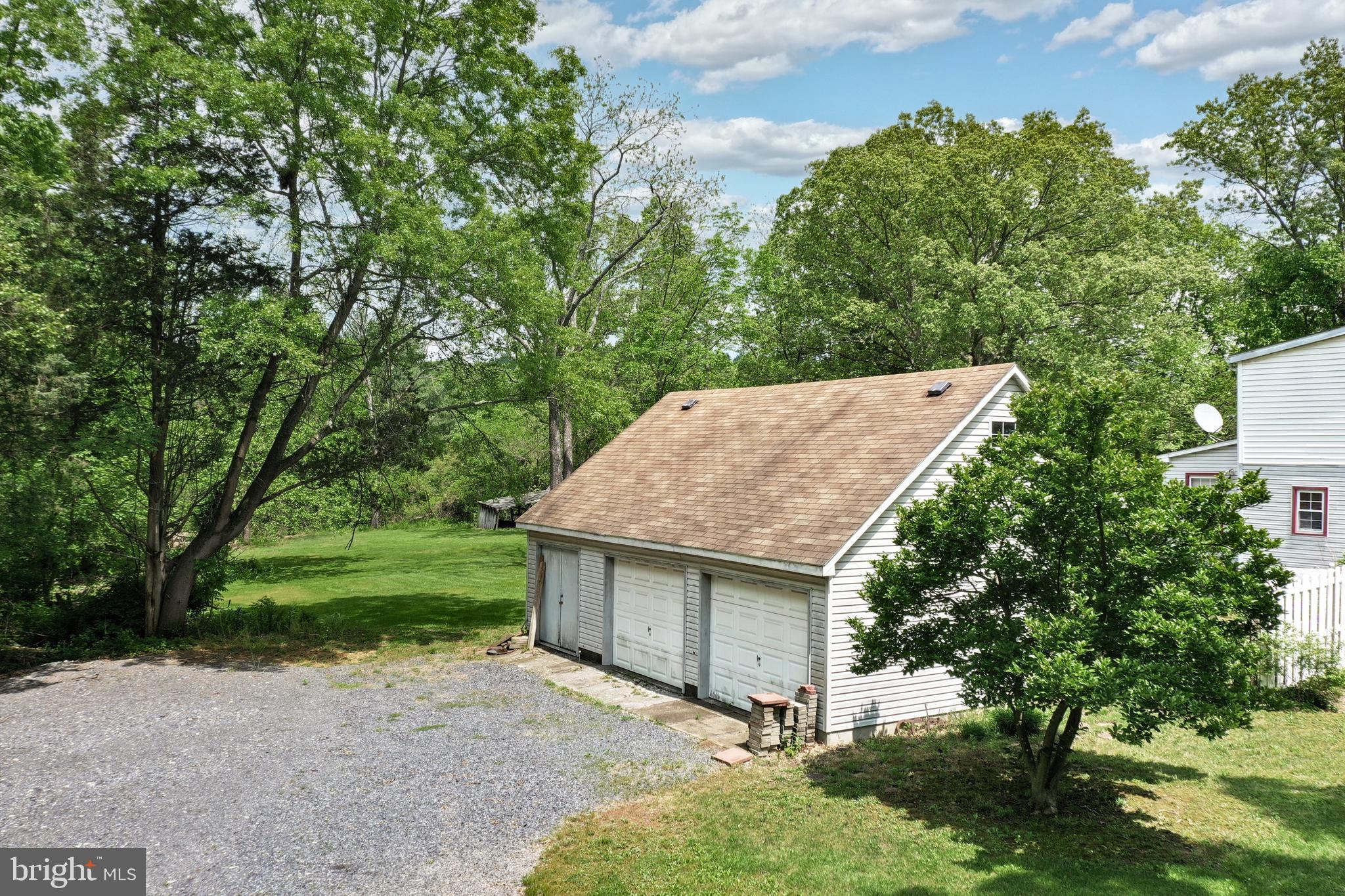 555 Natural Dam Road Gettysburg, PA 17325 - Photo 8 of 45