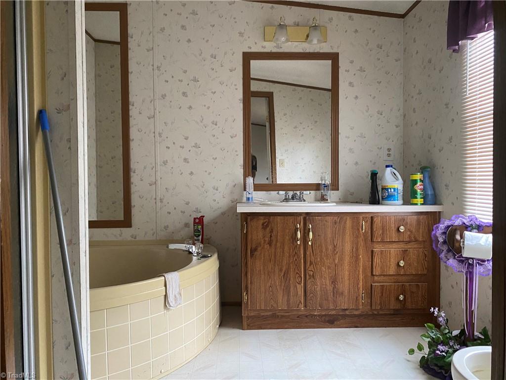 603 Horneytown Road High Point, NC 27265 - Photo 6 of 10 Gallery Image 6
