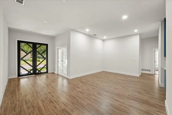 $4,600 | 7103 Blythdale Drive, Dallas, TX 75248