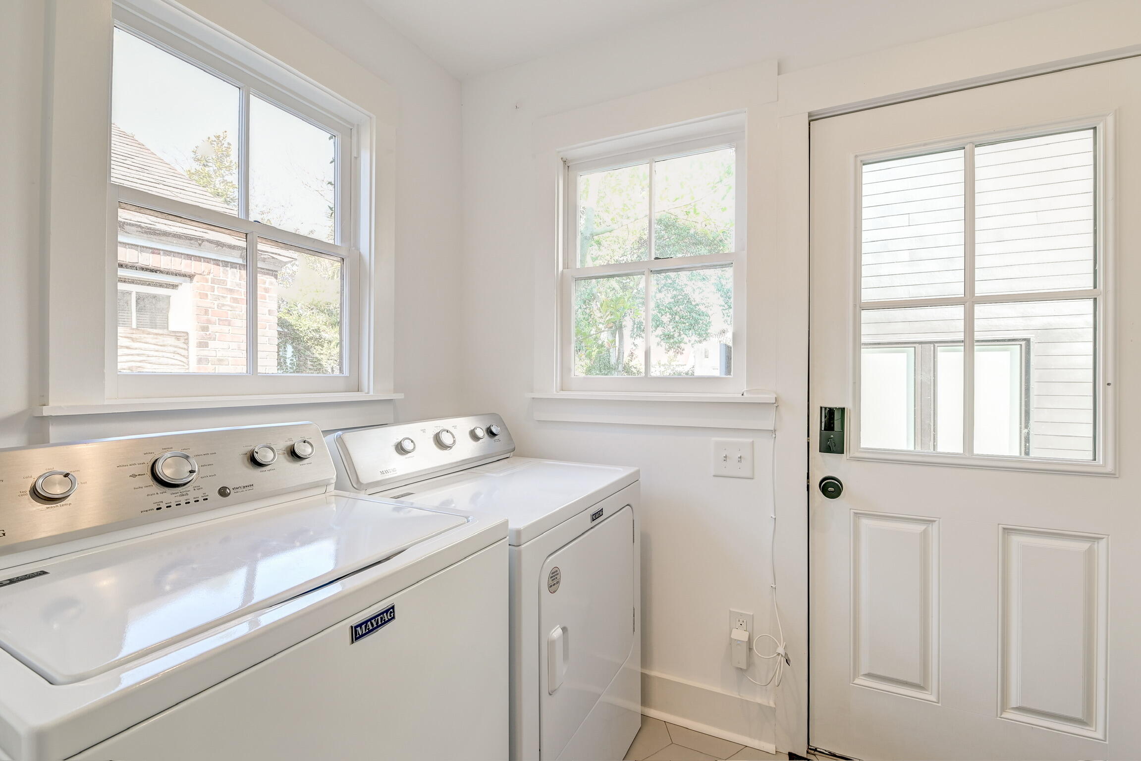 786 Rutledge Avenue Charleston, SC 29403 - Photo 25 of 37 IMG_1468