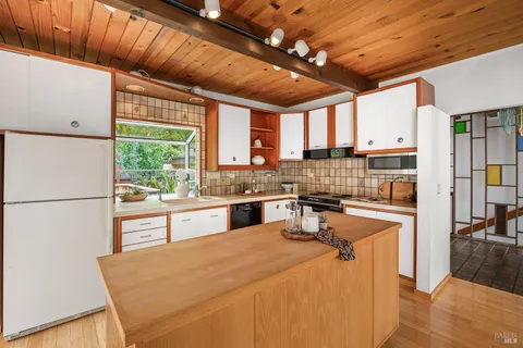 $1,925,000 | 135 Peralta Avenue, Mill Valley, CA 94941