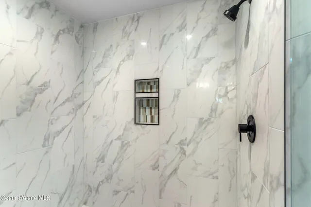 $718,894 | 14895 North Liane Lane, Rathdrum, ID 83858