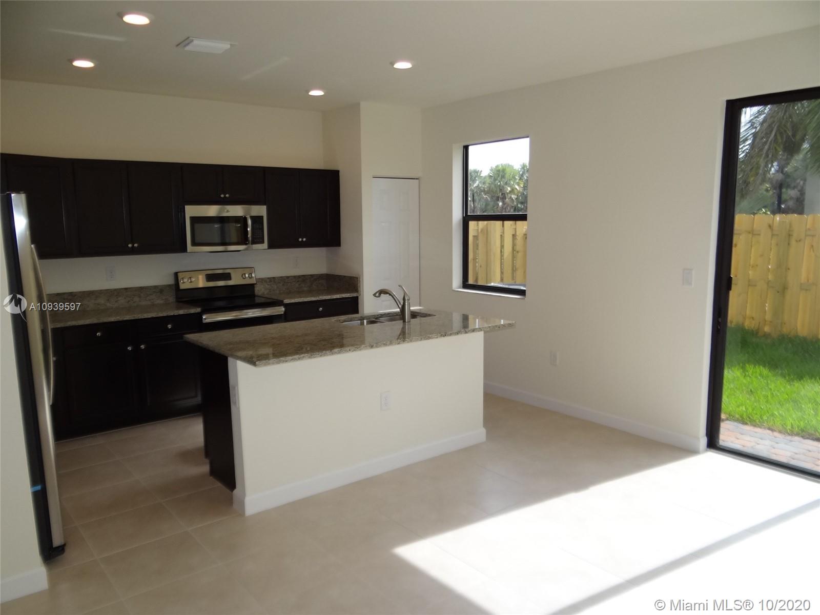 25259 Southwest 114th Court Homestead, FL 33032 - Photo 1 of 19