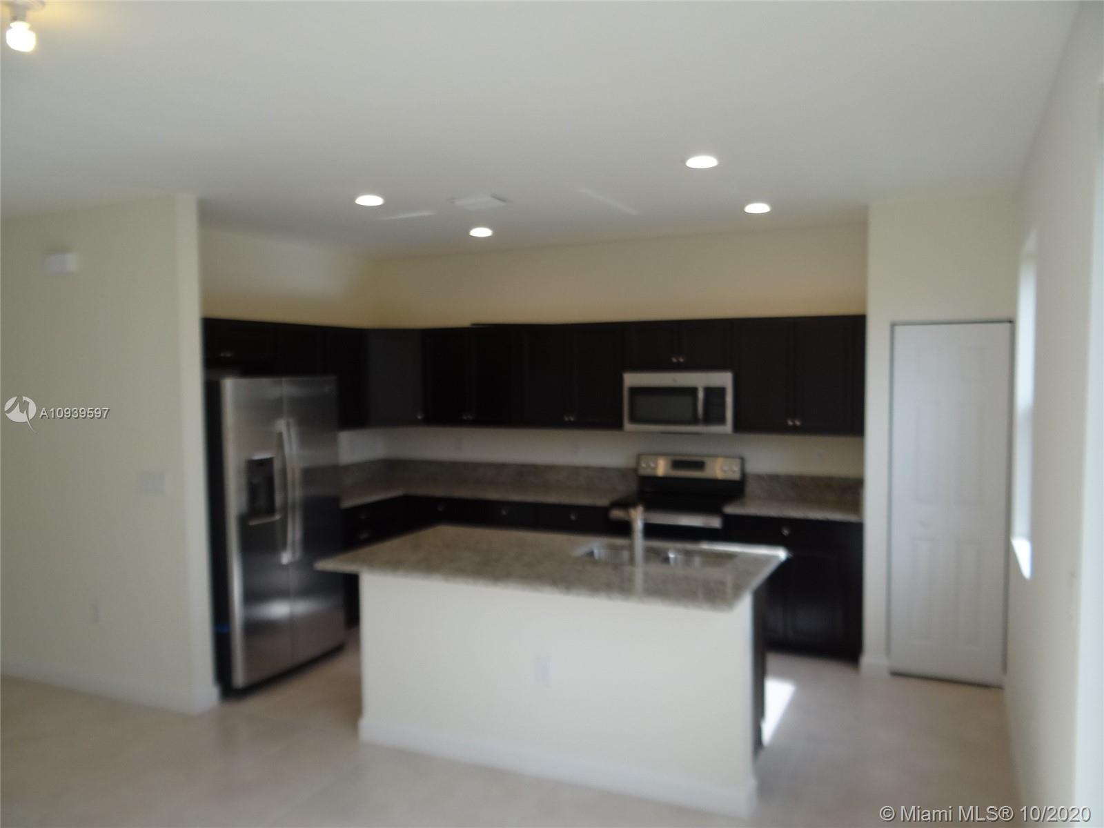 25259 Southwest 114th Court Homestead, FL 33032 - Photo 6 of 19