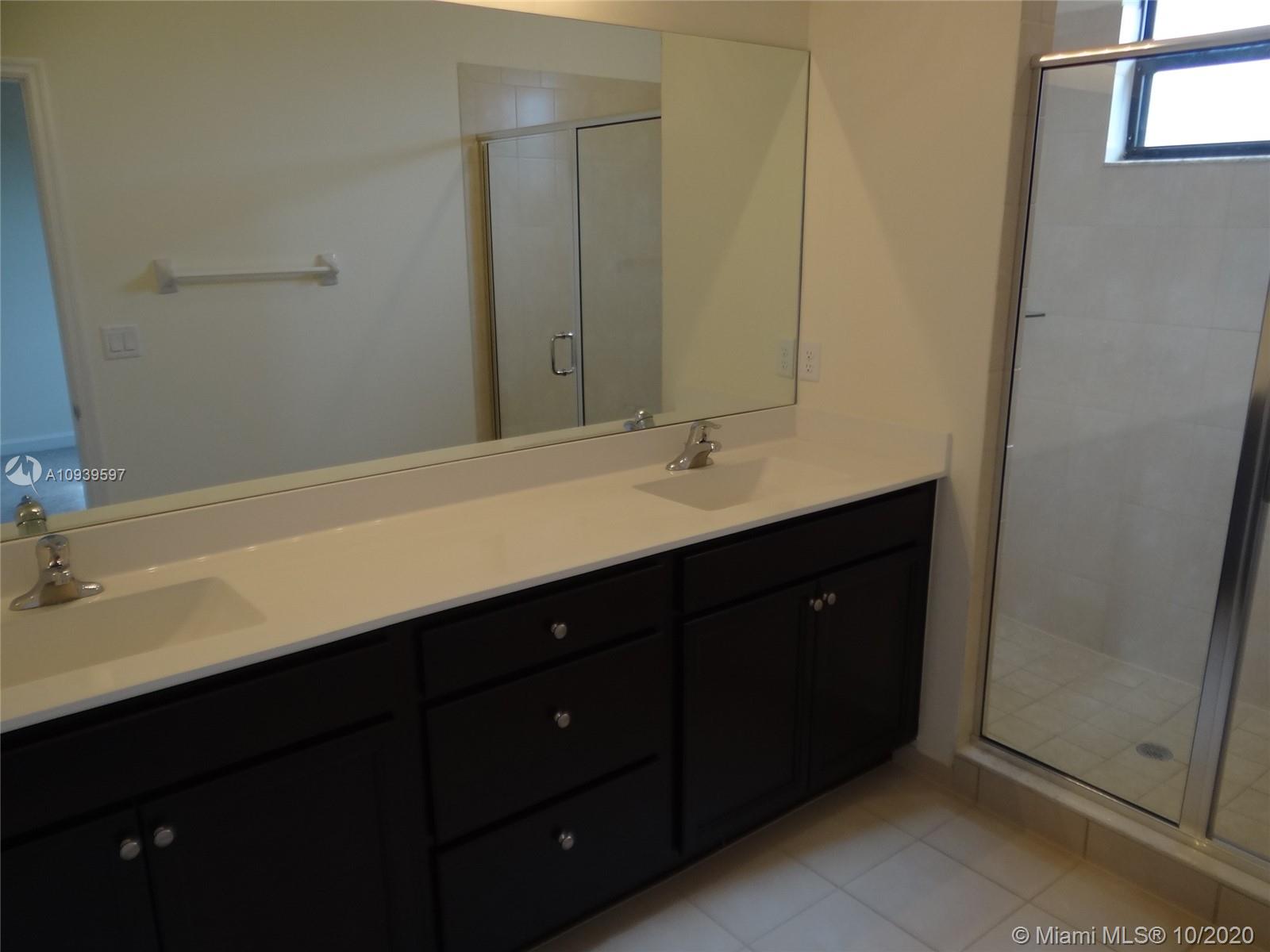 25259 Southwest 114th Court Homestead, FL 33032 - Photo 10 of 19