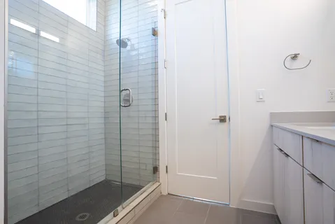 $599,900 | 6825 Wolfcreek Pass, Unit 3, Austin, TX 78749