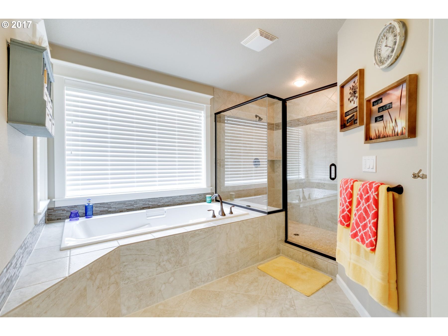 19716 South Central Point Road Oregon City, OR 97045 - Photo 18 of 26 a spacious bathroom with a tub and shower