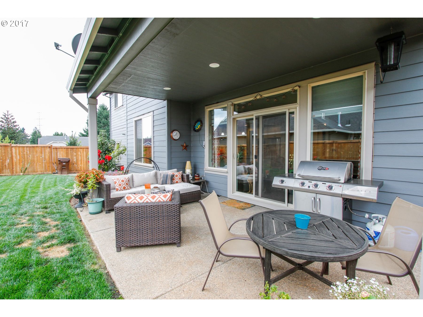 19716 South Central Point Road Oregon City, OR 97045 - Photo 26 of 26 a backyard of a house with outdoor seating