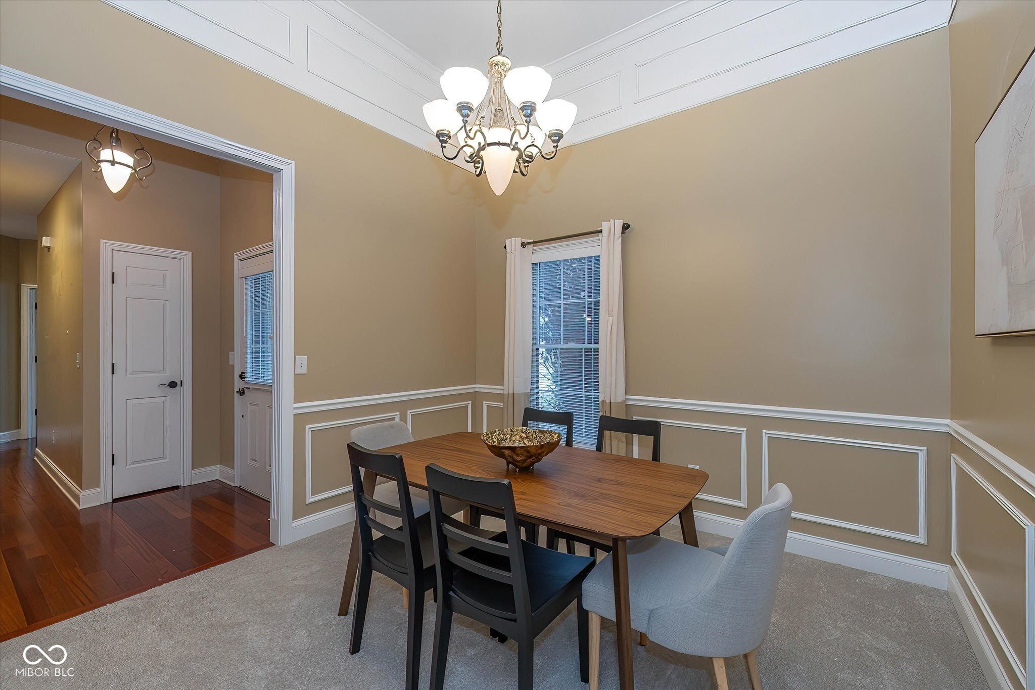 10973 Wintercove Way Fishers, IN 46038 - Photo 8 of 51