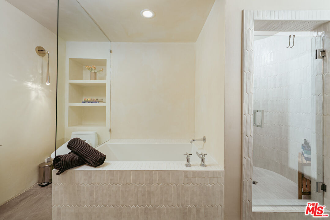 550 North Arquilla Road Palm Springs, CA 92262 - Photo 23 of 51