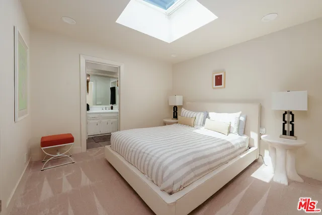 $2,550,000 | 550 North Arquilla Road, Palm Springs, CA 92262