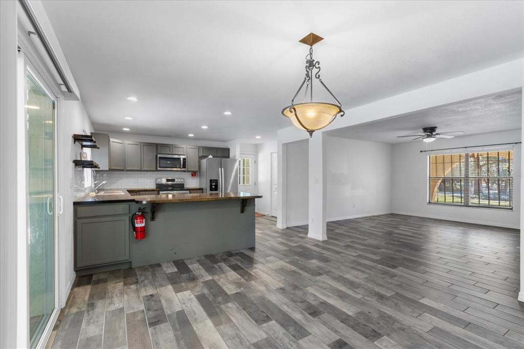 155 South Court Street Bronson, FL 32621 - Photo 22 of 62