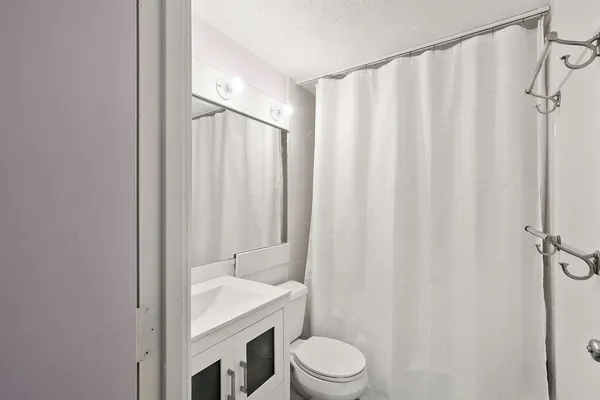 $4,200 | 26 Bigelow Street, Unit A, Cambridge, MA 02139