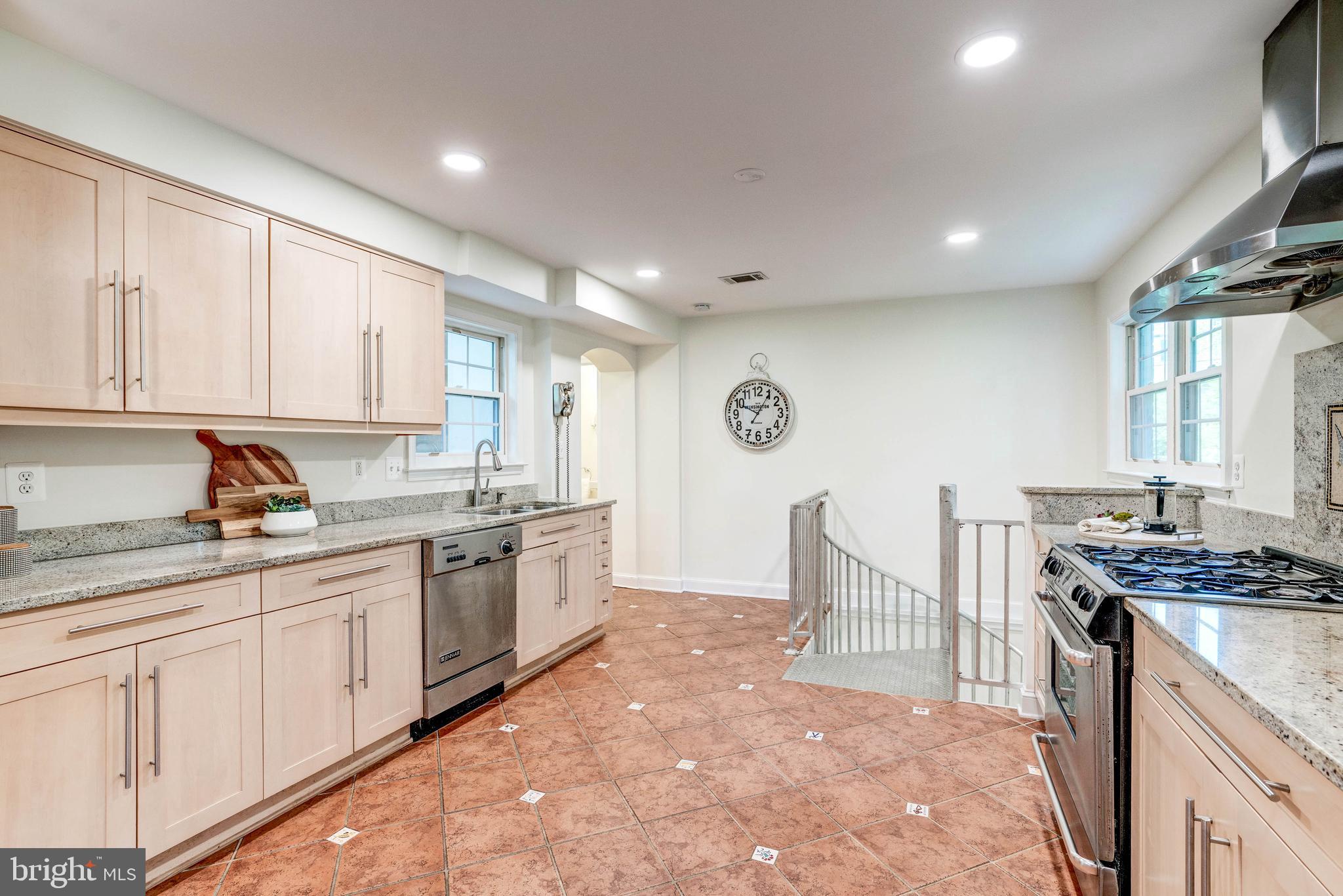 4507 Dalton Road Chevy Chase, MD 20815 - Photo 32 of 78