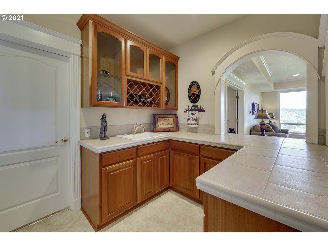38636 Southeast Hudson Road Sandy, OR 97055 - Photo 20 of 32 a kitchen with stainless steel appliances granite countertop a sink and cabinets