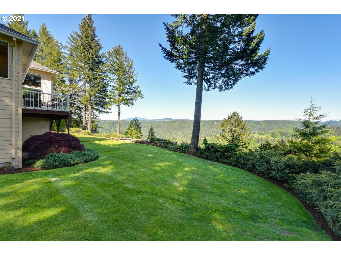 38636 Southeast Hudson Road Sandy, OR 97055 - Photo 24 of 32 a view of a garden