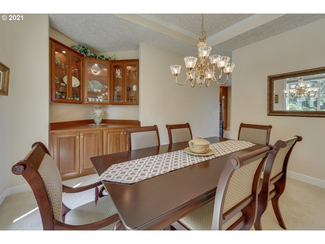 38636 Southeast Hudson Road Sandy, OR 97055 - Photo 9 of 32 a dining room with furniture and window
