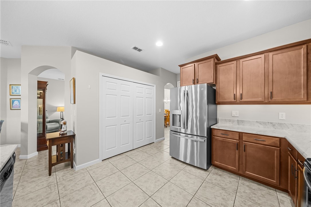 4370 9th Manor Southwest Vero Beach, FL 32968 - Photo 14 of 36