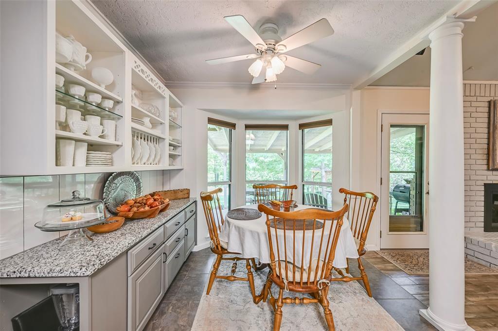 912 North Dove Road Grapevine, TX 76051 - Photo 10 of 28