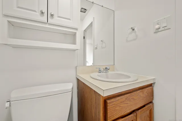 $149,000 | 16 Lawton Road, Unit 22, Manchester, CT 06040