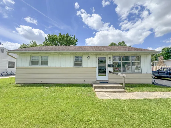 $235,000 | 4121 Maplegrove Drive, Grove City, OH 43123