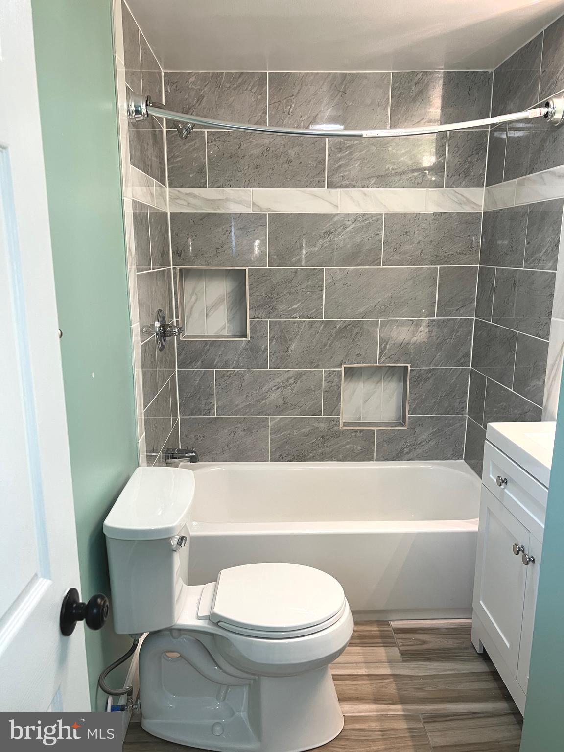 1446 Log Inn Road Annapolis, MD 21409 - Photo 17 of 38 Bathroom