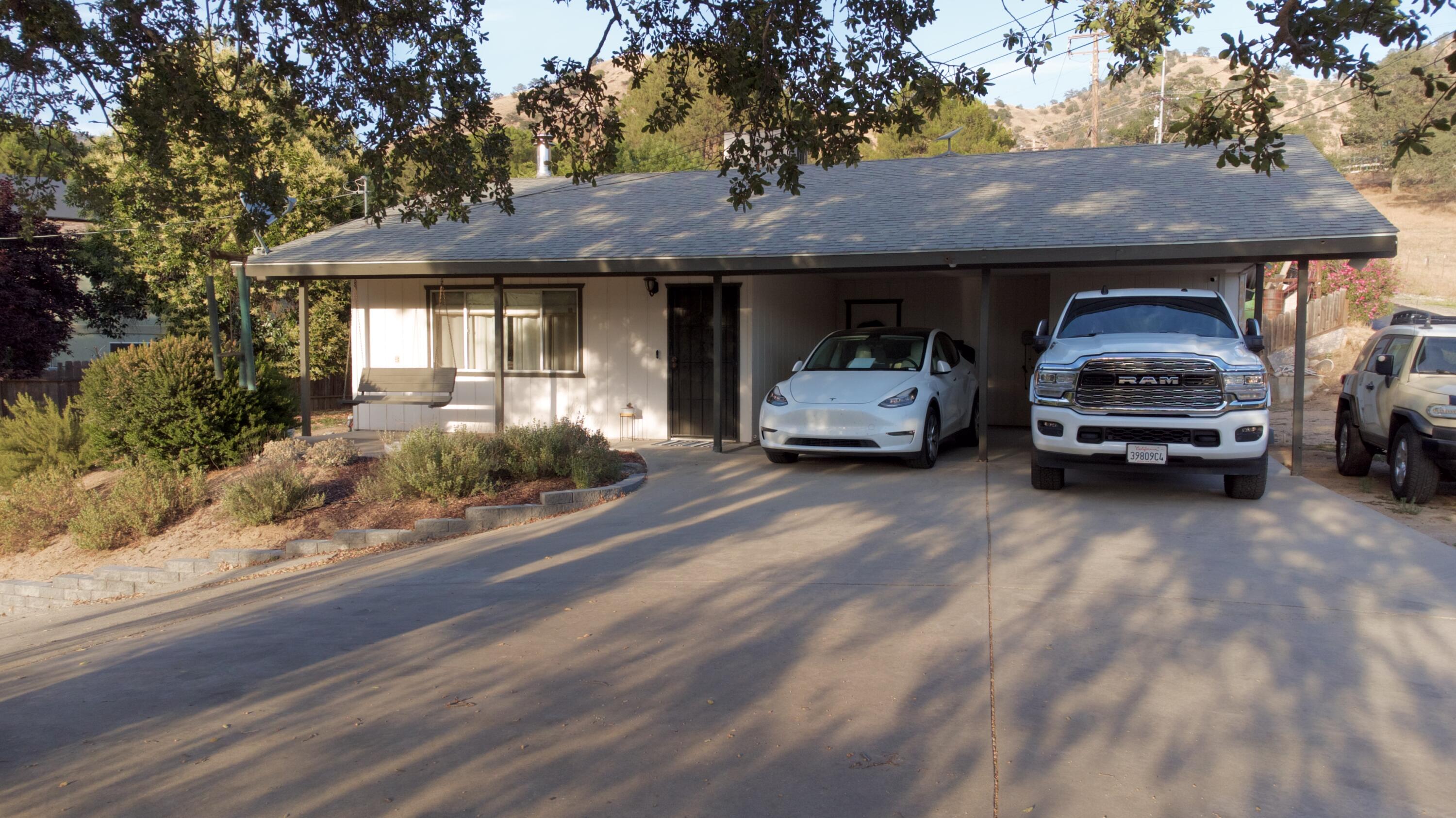 35823 Rio Vista Road Springville, CA 93265 - Photo 11 of 57
