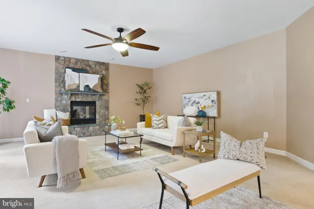 $1,150,000 | 14388 Waterford Woods Court, Leesburg, VA 20176