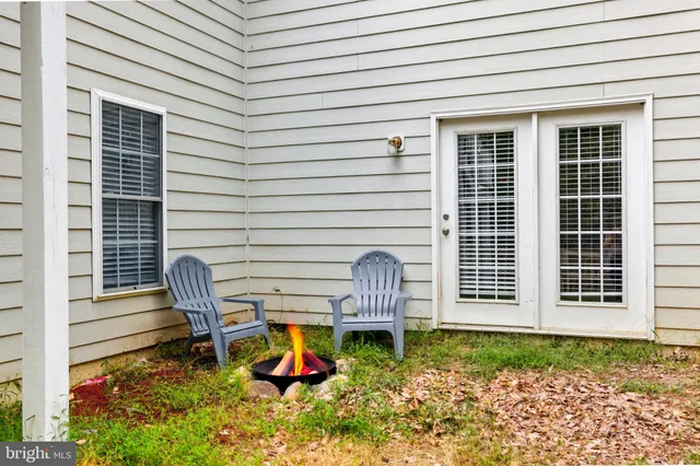 $1,150,000 | 14388 Waterford Woods Court, Leesburg, VA 20176