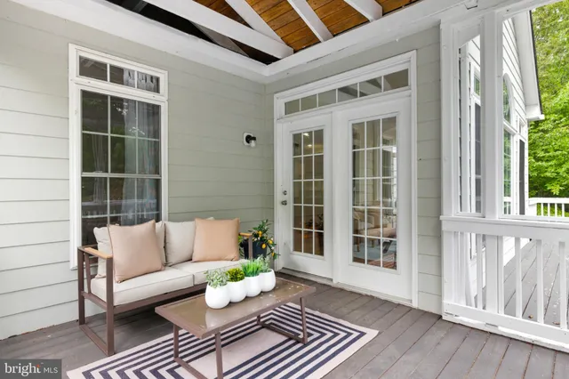 $1,150,000 | 14388 Waterford Woods Court, Leesburg, VA 20176