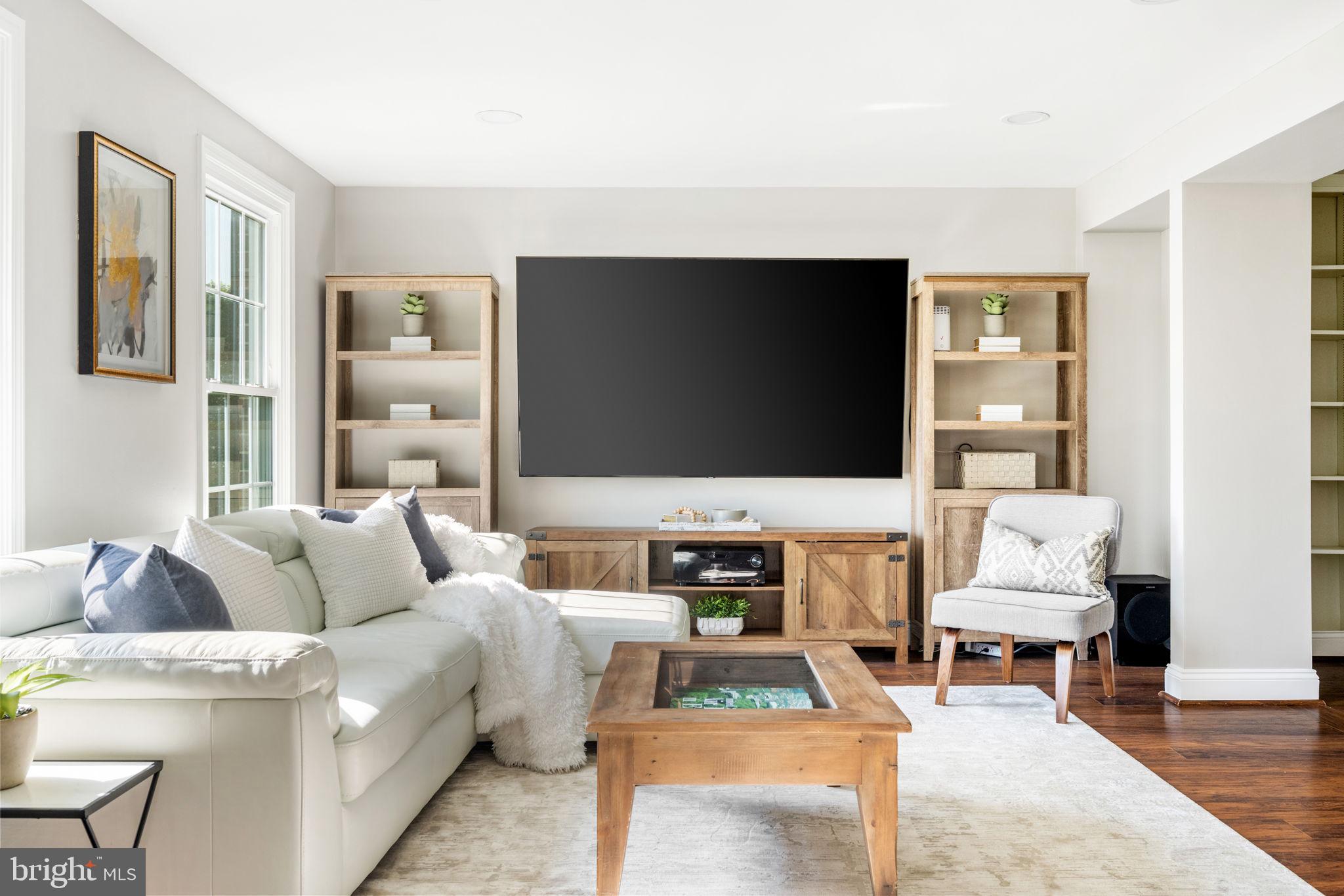 7114 Sterling Grove Drive Springfield, VA 22150 - Photo 11 of 77