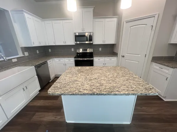 $354,900 | 8803 Snelling Drive, Aiken, SC 29803
