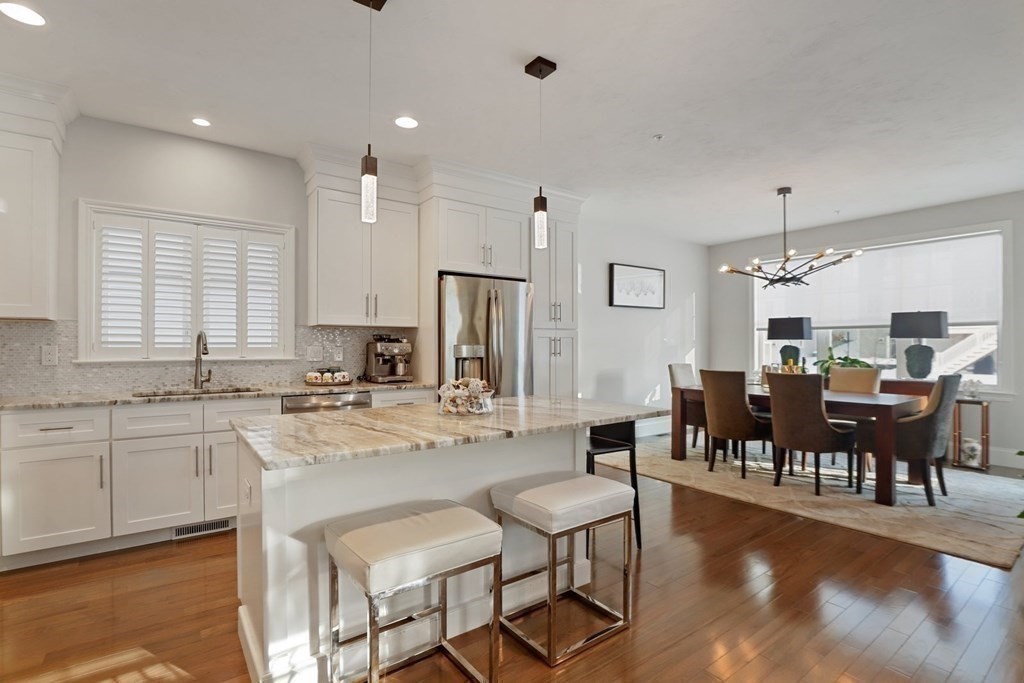 113 Oxbow Road, Unit 113 Framingham, MA 01701 - Photo 8 of 42 Gallery Image 8