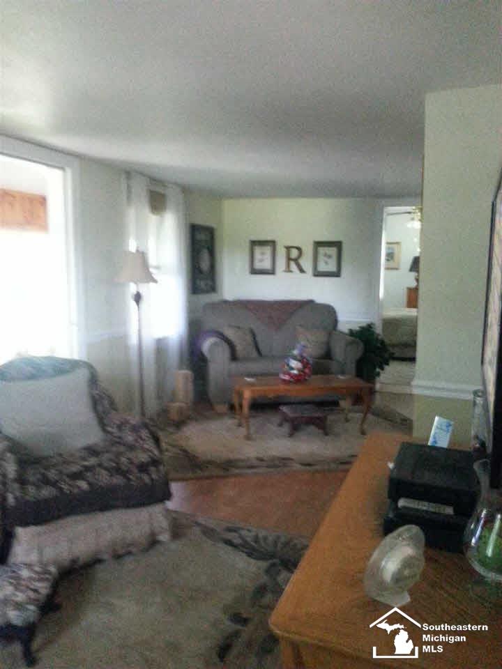 13497 West Albain Road Petersburg, MI 49270 - Photo 21 of 39 21176497-20.JPG