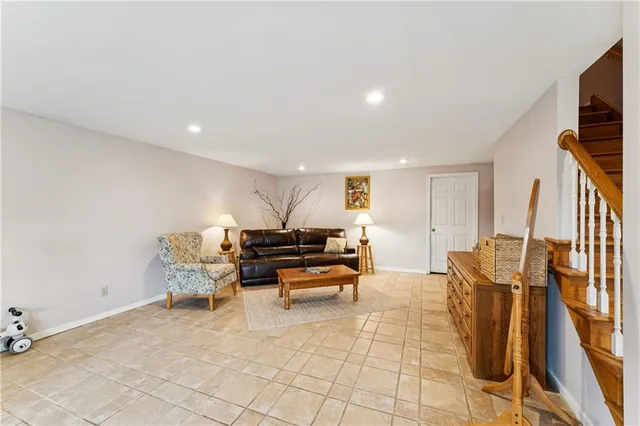 $799,000 | 26666 Cold Water Road, Louisburg, KS 66053