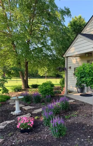 $799,000 | 26666 Cold Water Road, Louisburg, KS 66053