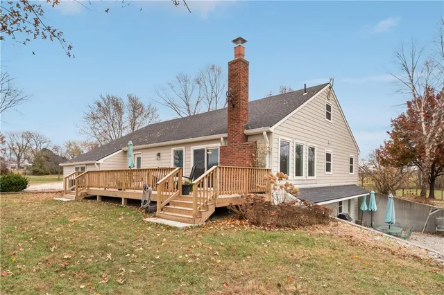 $799,000 | 26666 Cold Water Road, Louisburg, KS 66053